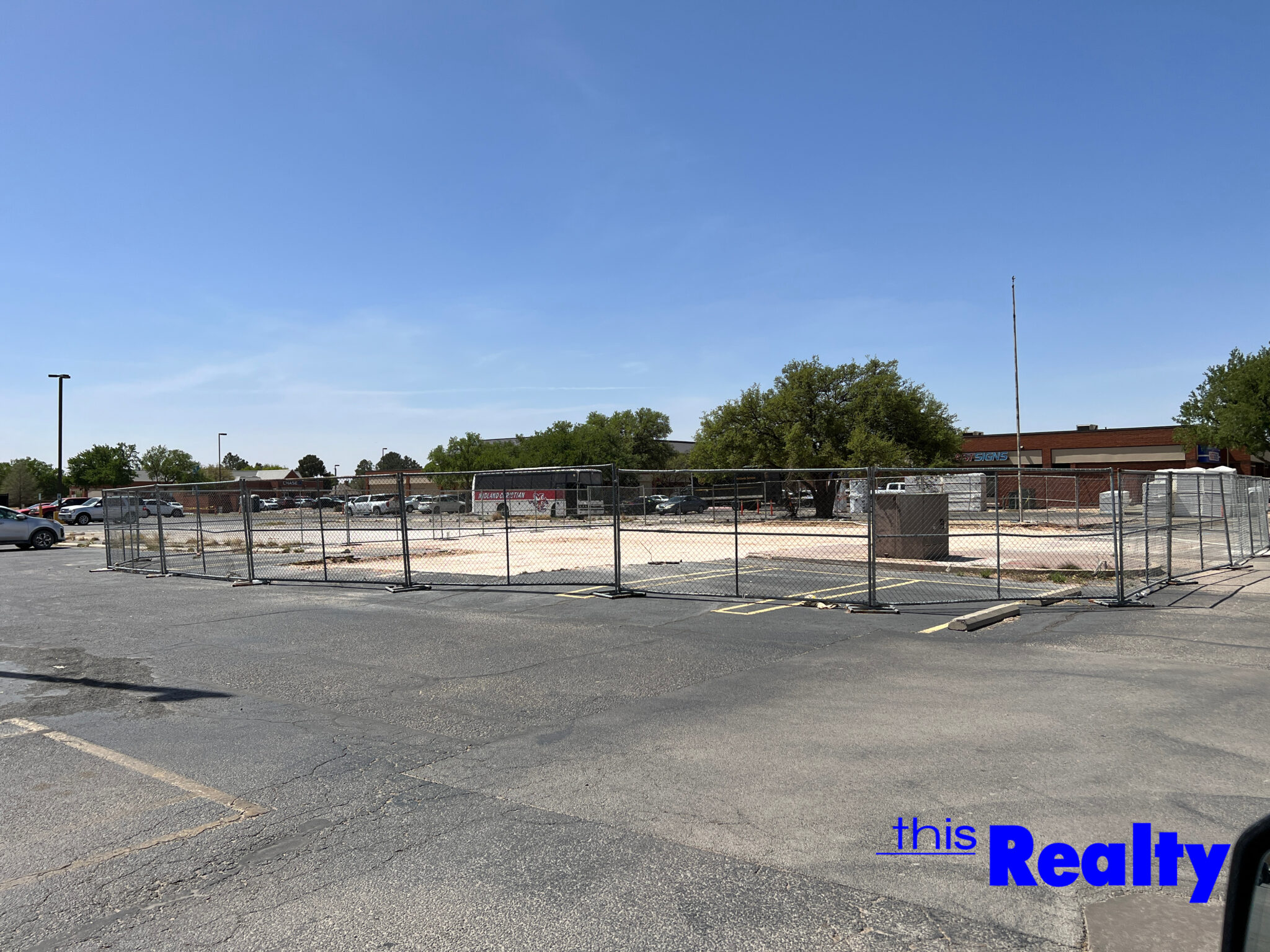 5266 w loop 250 n